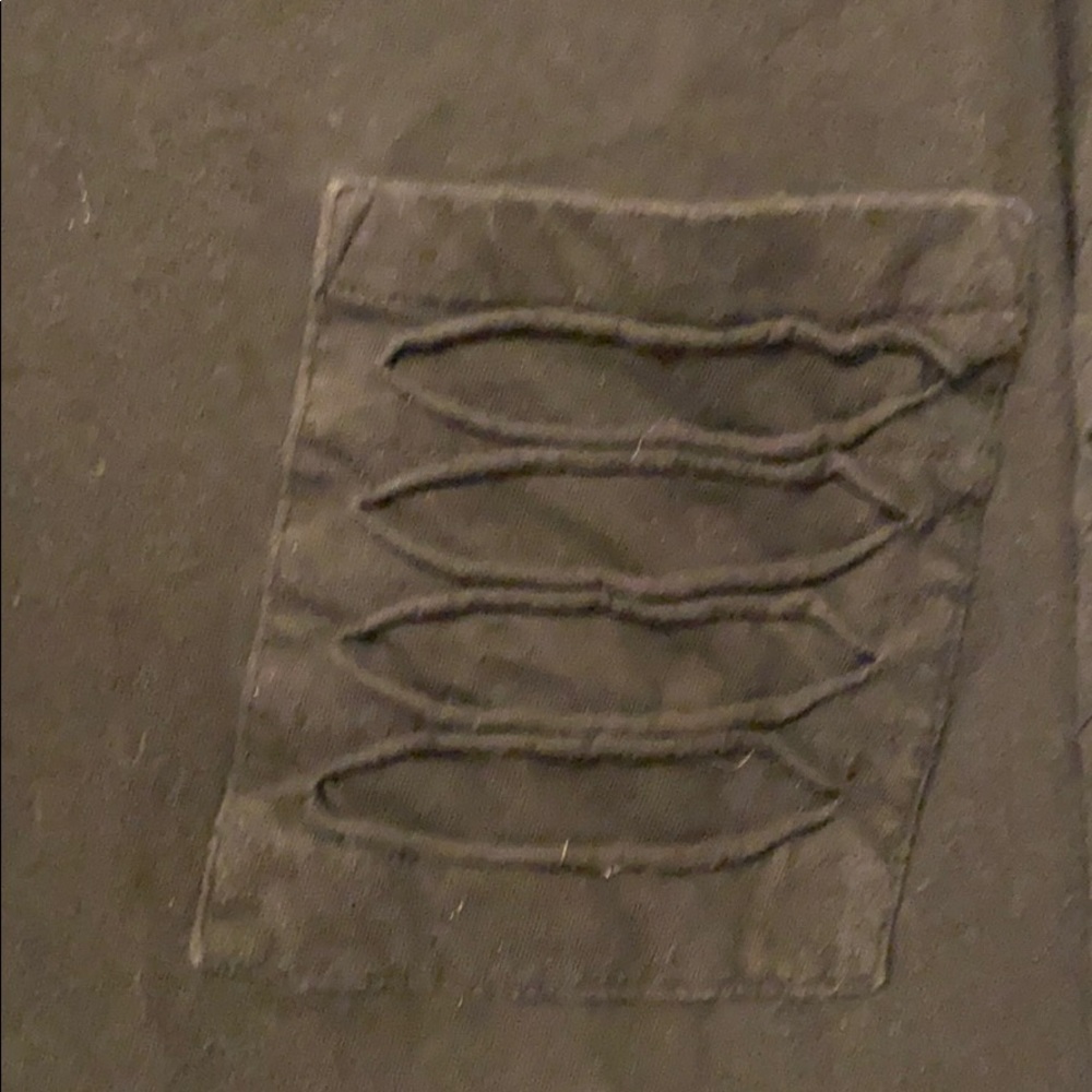 Men’s tee - Picture 7 of 7